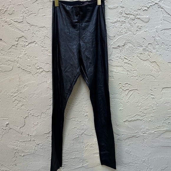 New Commando Perfect Control Faux Leather Leggings M - Picture 4 of 5